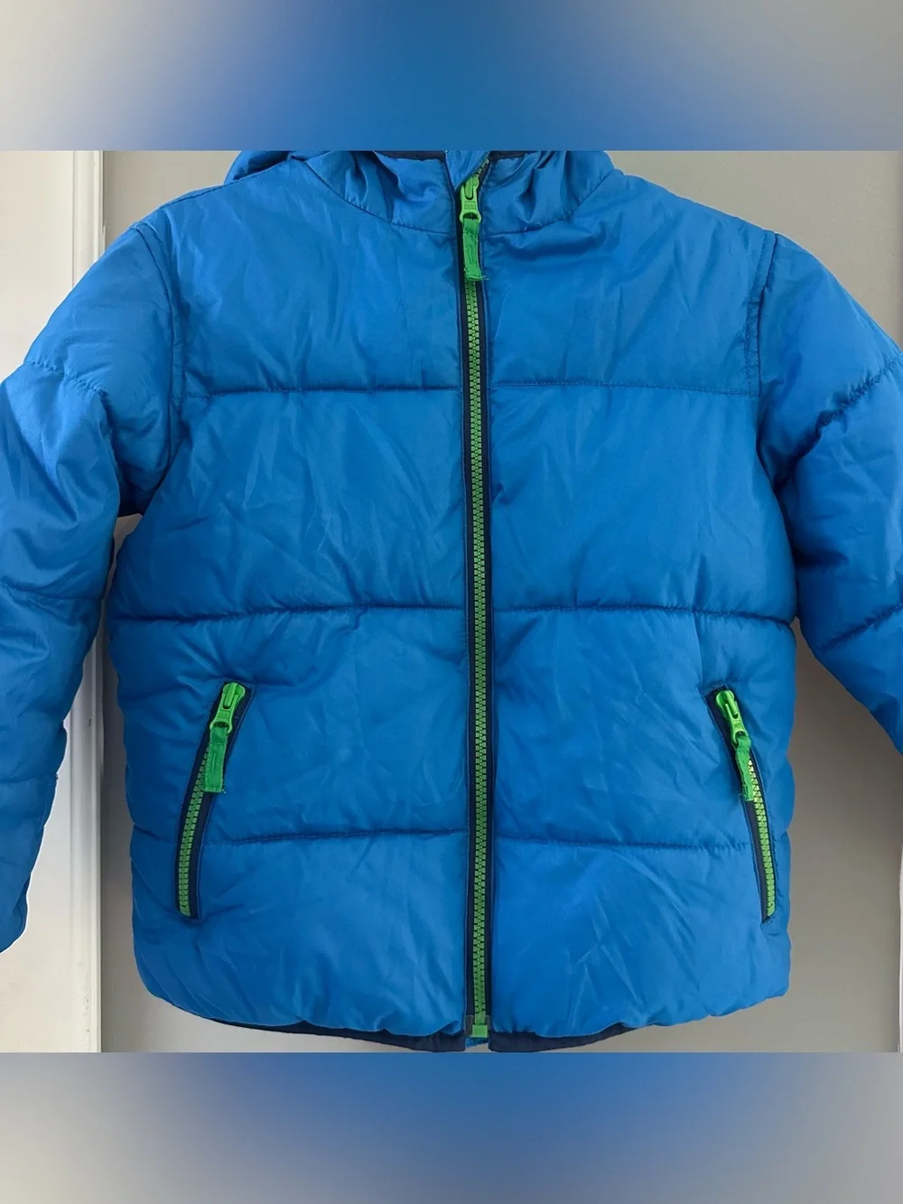 Old navy Blue Puffer Jacket w Green Accents